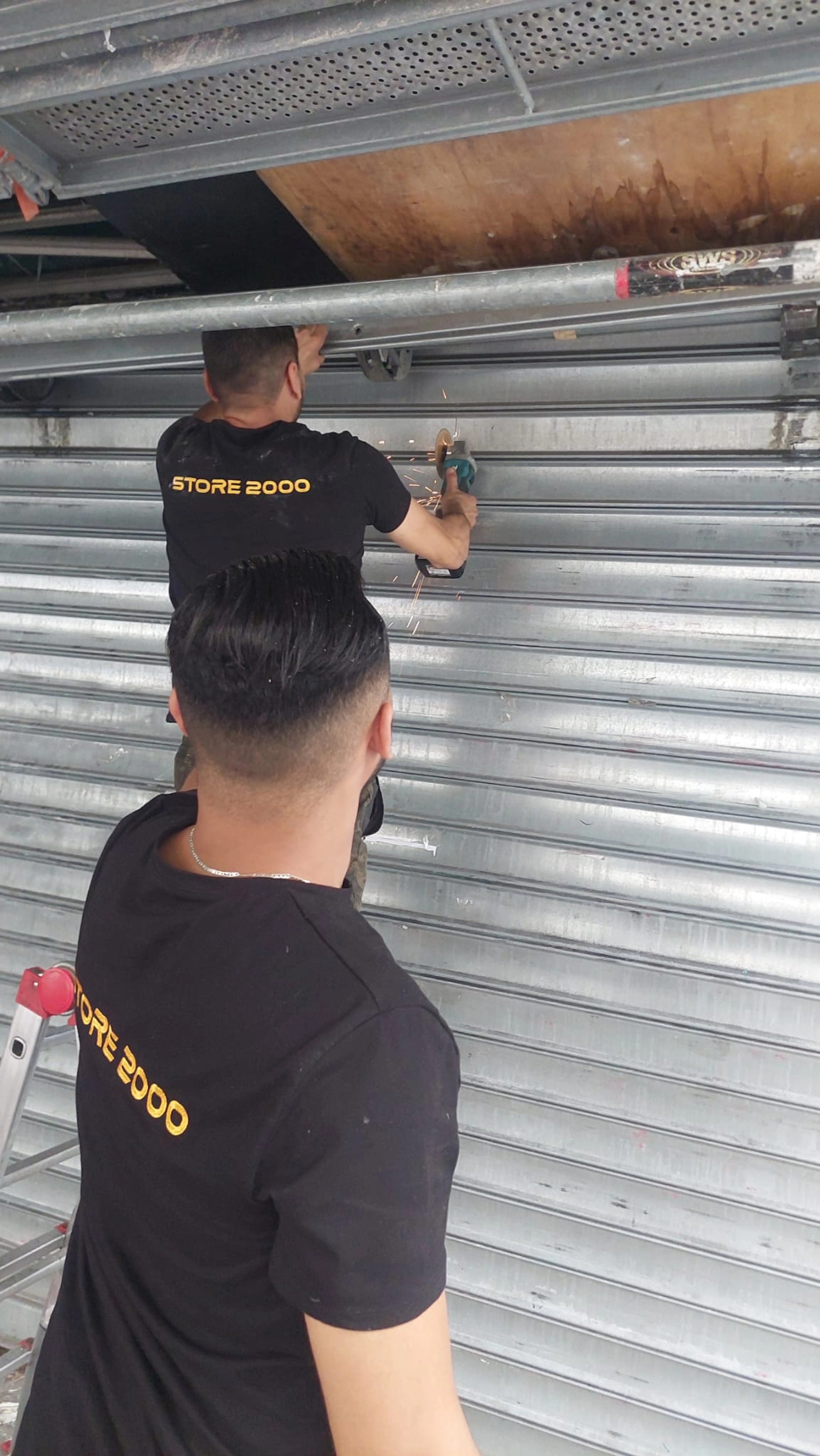 Branchement rideau métallique : Les étapes