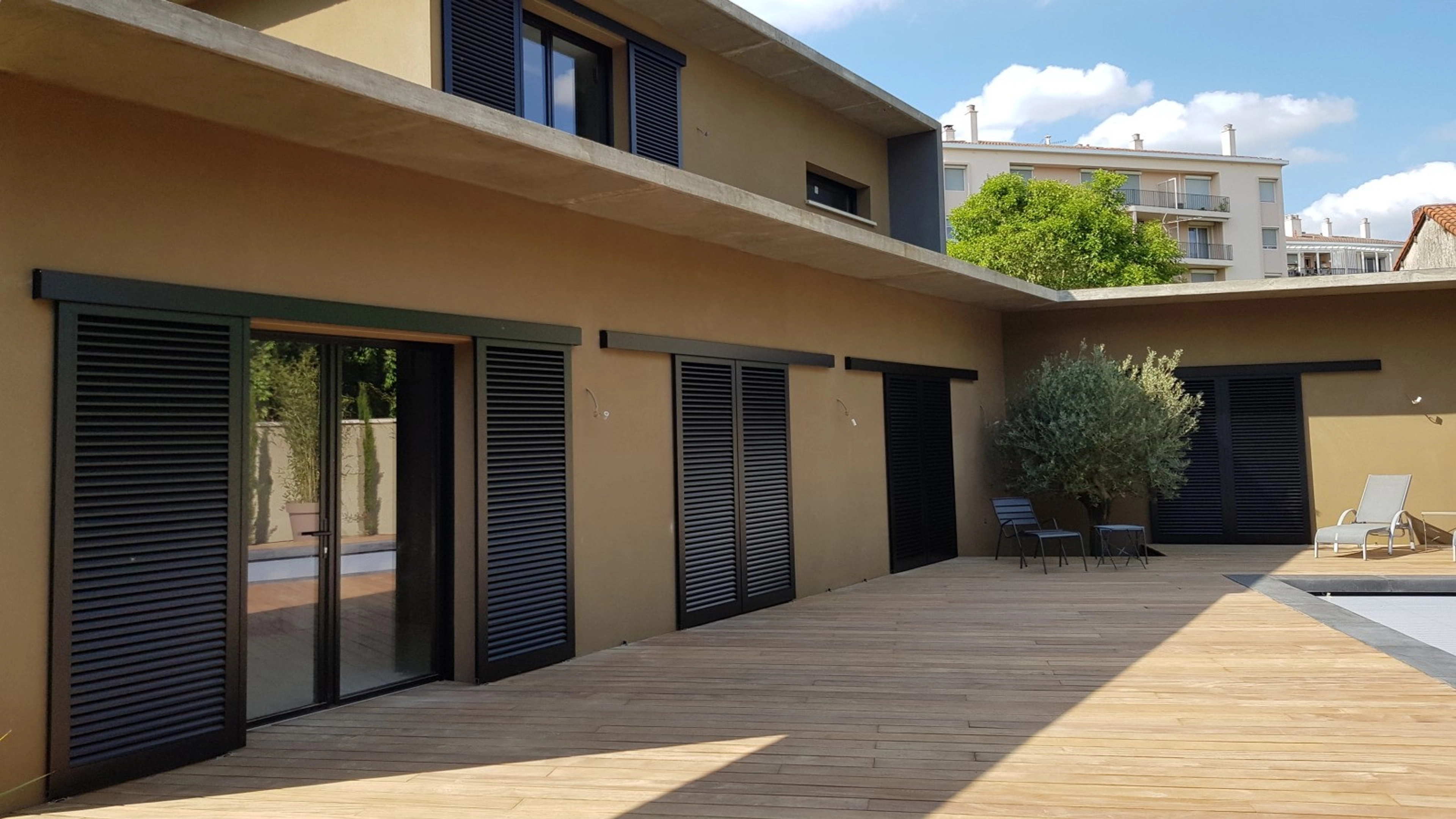 Prix des volets en bois