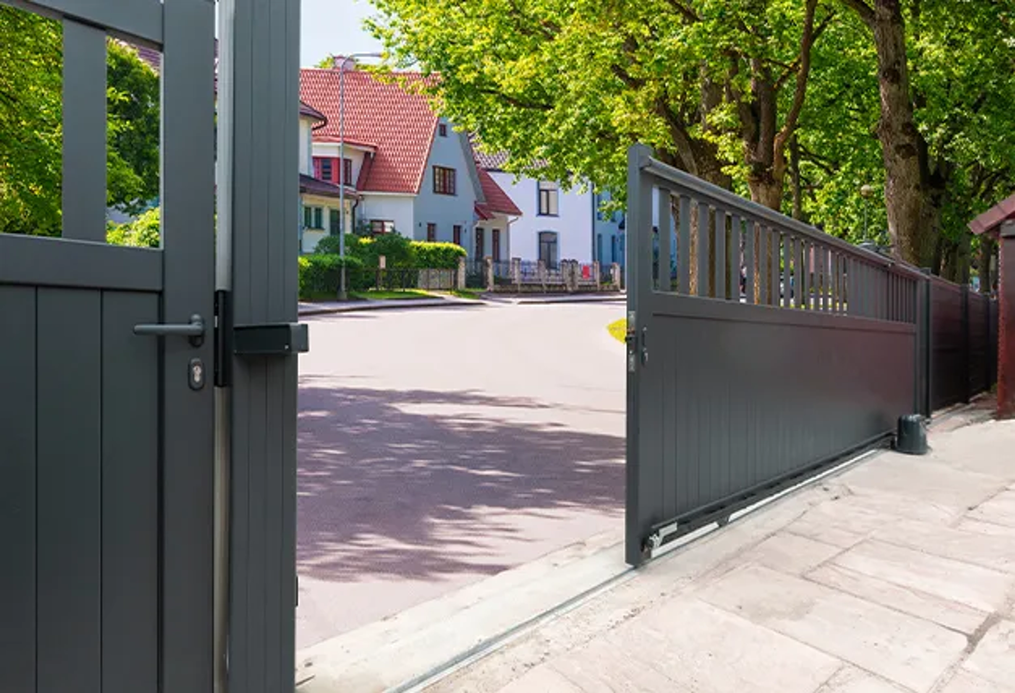 Comment réparer un portail qui s’ouvre tout seul ?