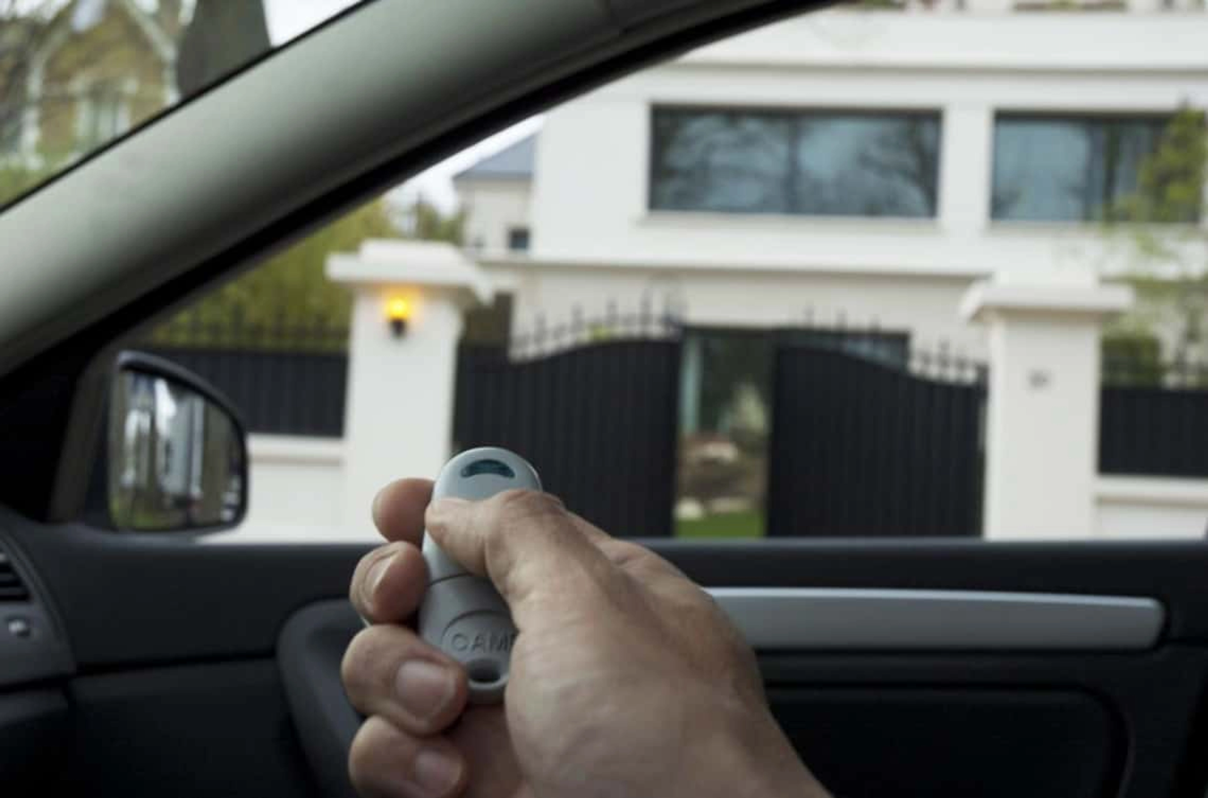 Comment programmer une télécommande Came ?