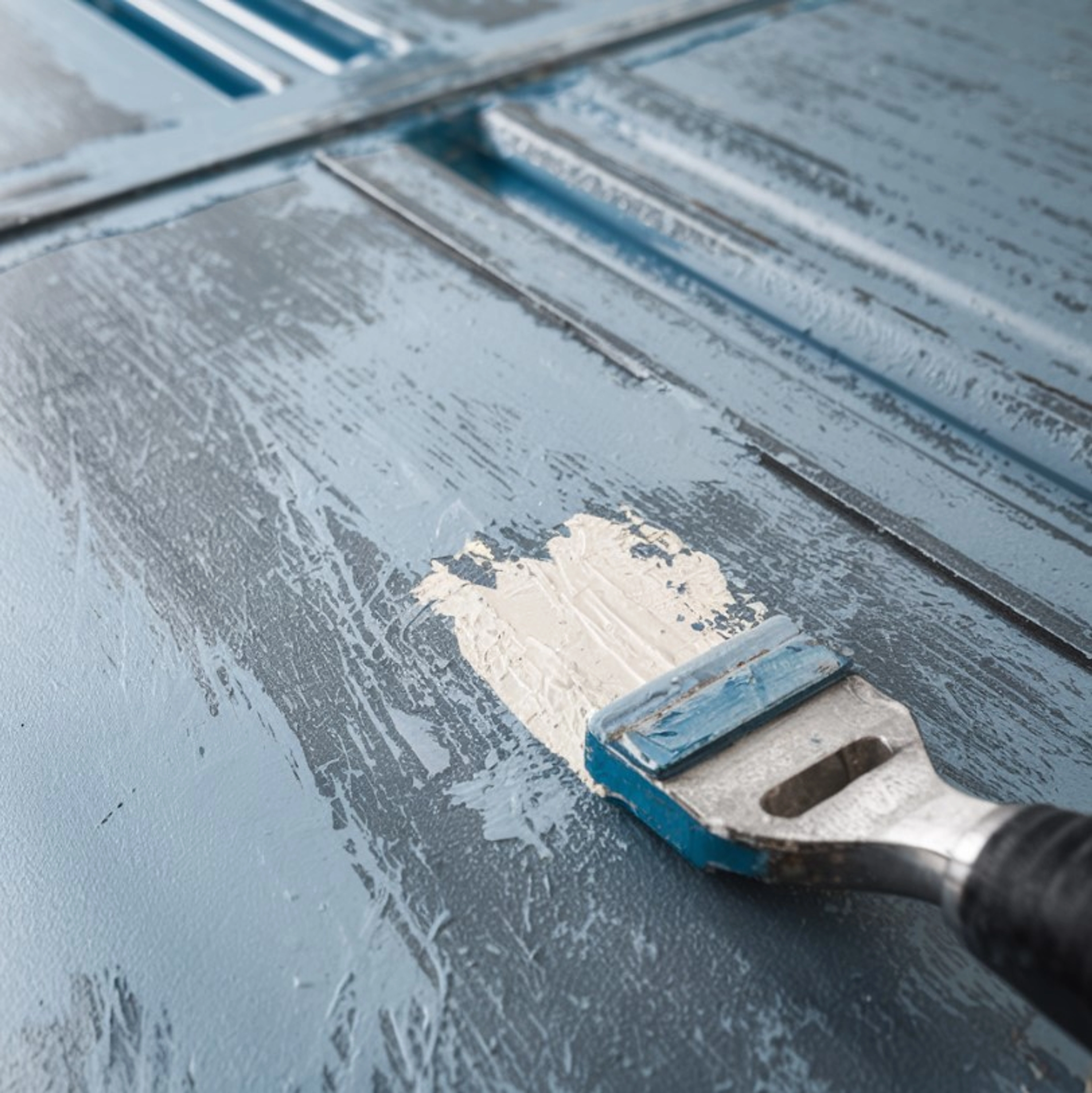 Comment enlever peinture sur métal sans décapant ?